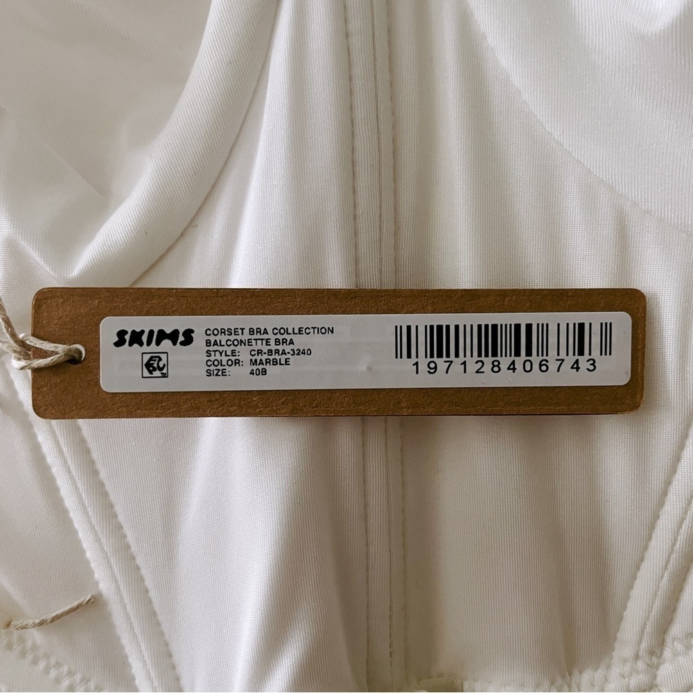 NWT skims bridal balconette corset bra top logo shine marble white size 40B - Picture 5 of 5